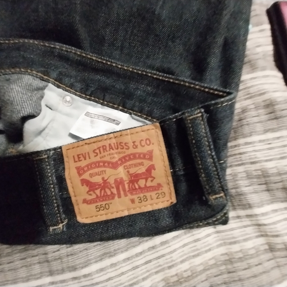Upcycled levis jeans - Picture 2 of 7